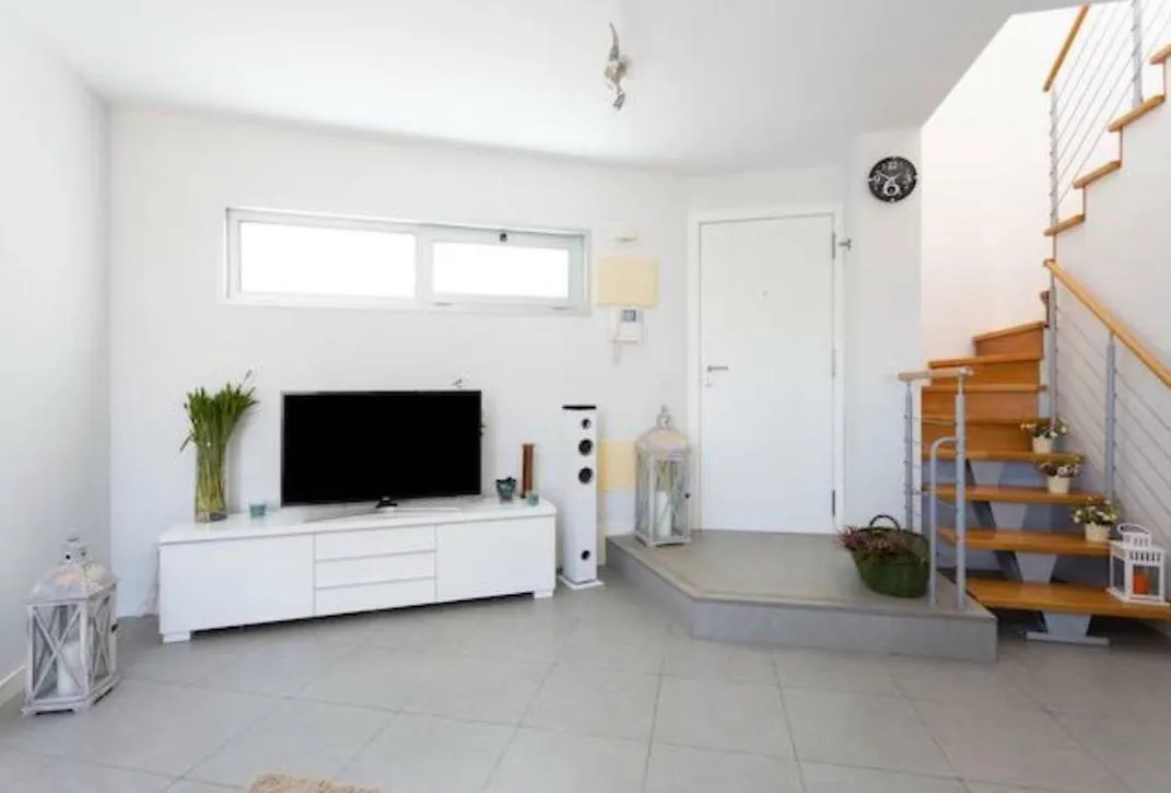 Sea View Apartment in El Médano with private parking space by Edén Rentals Spagna